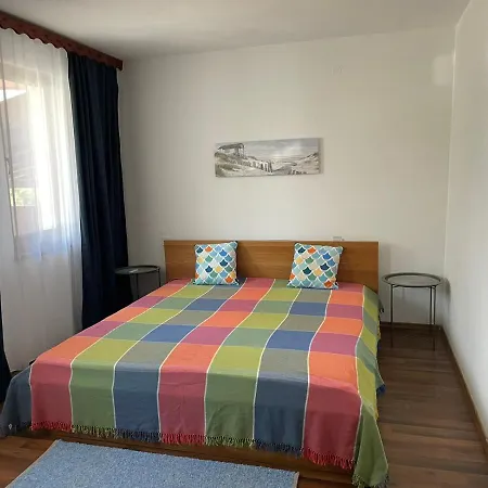 House Gendar, 게스트하우스