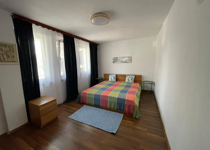 House Gendar, Pensionat